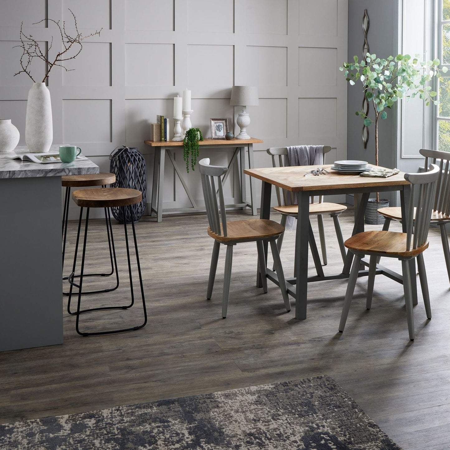 Kaarina Hardwood Shaped Barstool - Skandi London