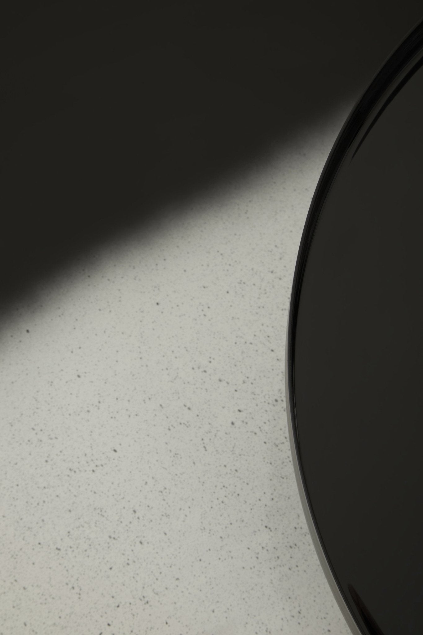 Marte Set Of Two Black And White Ombre Trays - Skandi London