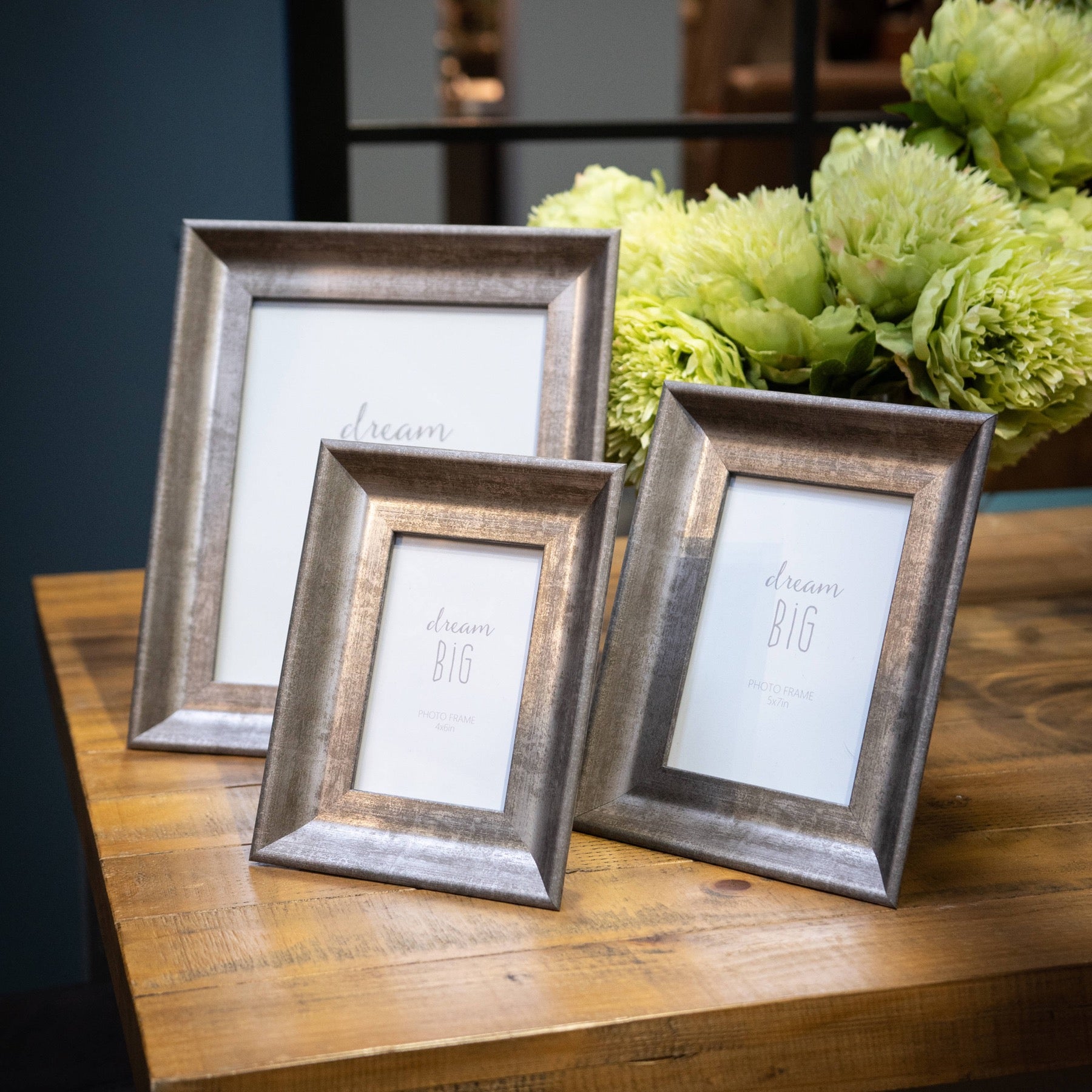 Hvols Matt Silver 5X7 Frame - Skandi London
