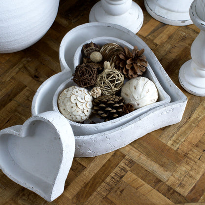 Skandi London Set Of Three Large Matt White Ceramic Dishes