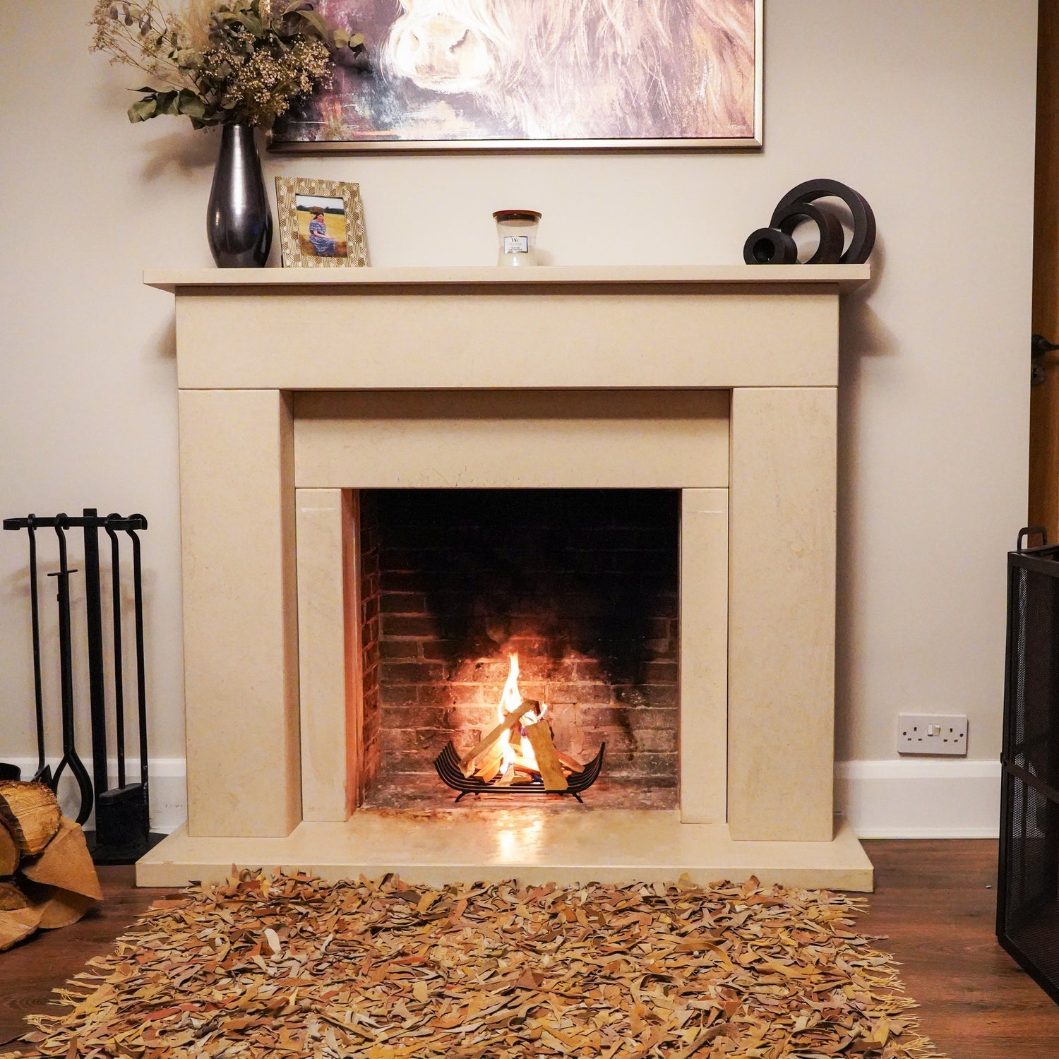 Grenivik Oynx Fire Grate - Skandi London