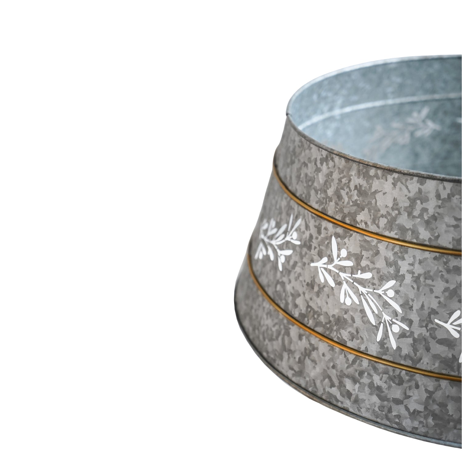 Fosnes Cut Out Mistletoe Tree Skirt - Skandi London