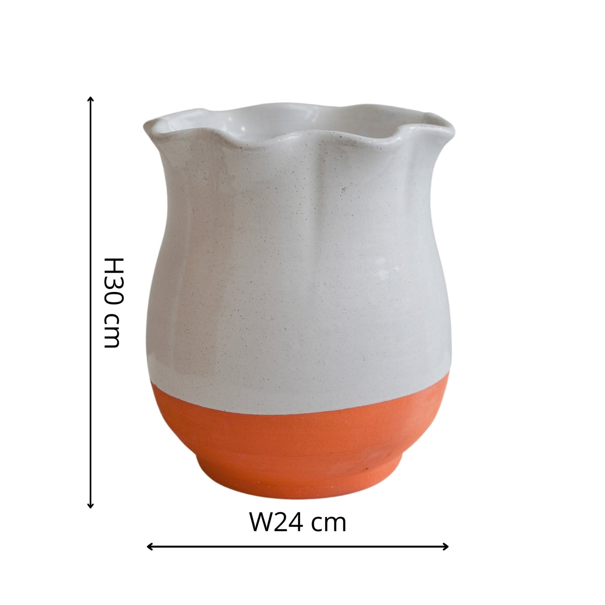 Moreton Oat Scalloped Vase H30cm - Skandi London