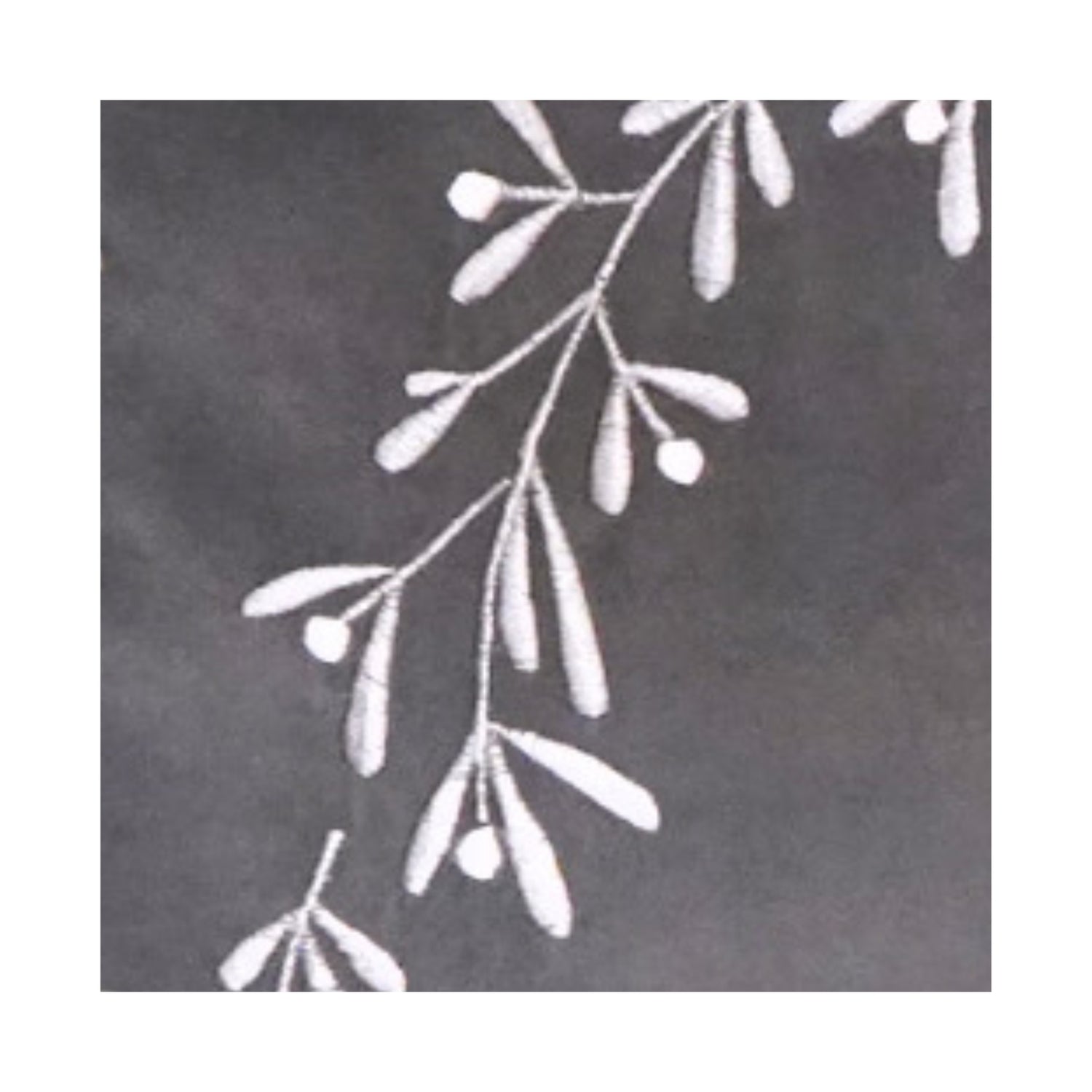 Helgeland Slate Velvet Mistletoe Tree Skirt - Skandi London